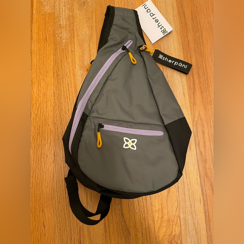 Sherpani Esprit sling backpack in Juniper NWT